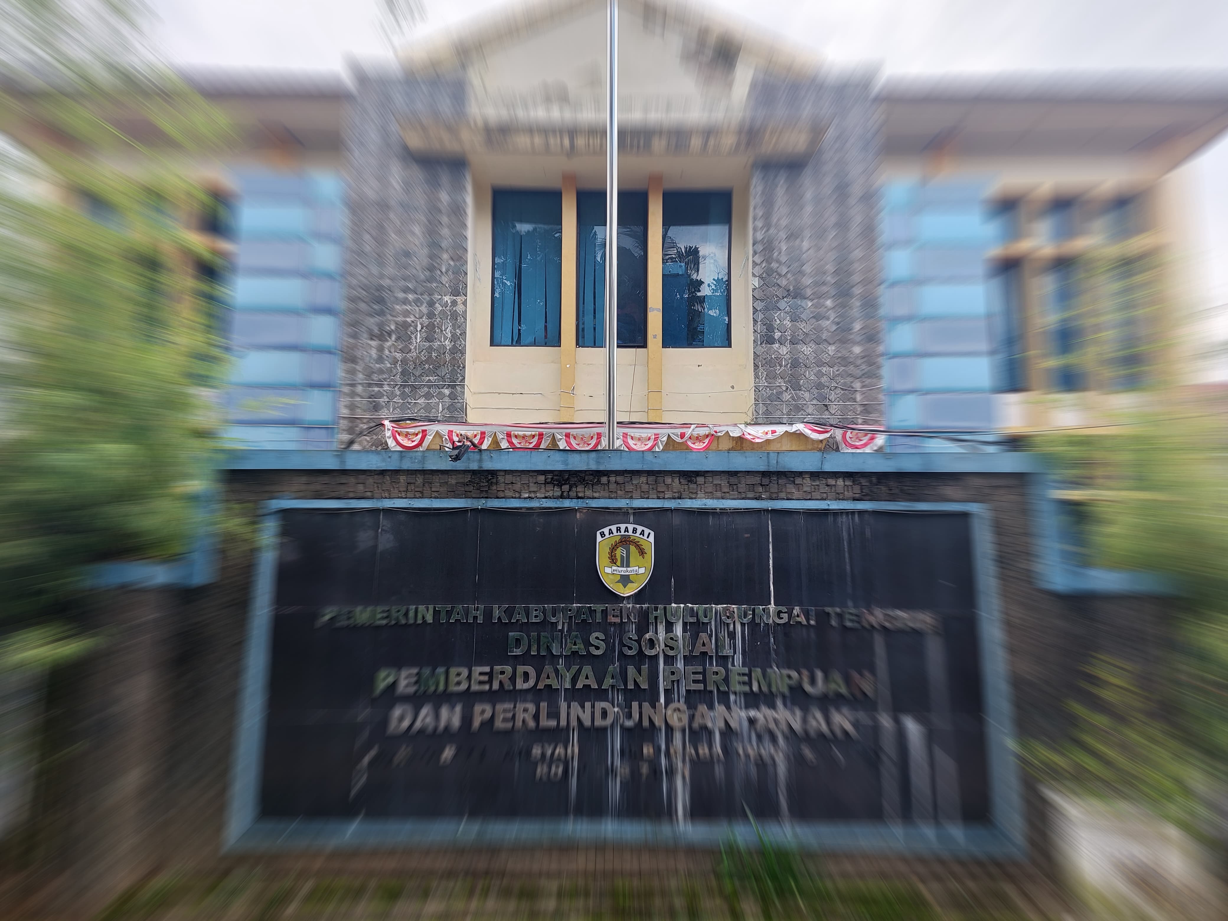 PENDAMPINGAN:Perempuan 12 tahun korban persetubuhan mendapat pendampingan UPPPA HST di bawah naungan dinas sosial.(Foto:Jamaluddin/Radar Banjarmasin)