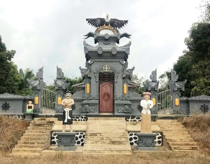 TEMPAT IBADAH: Pura Datu Magintir berada di Desa Labuhan, Kecamatan Batang Alai Selatan, Hulu Sungai Tengah.