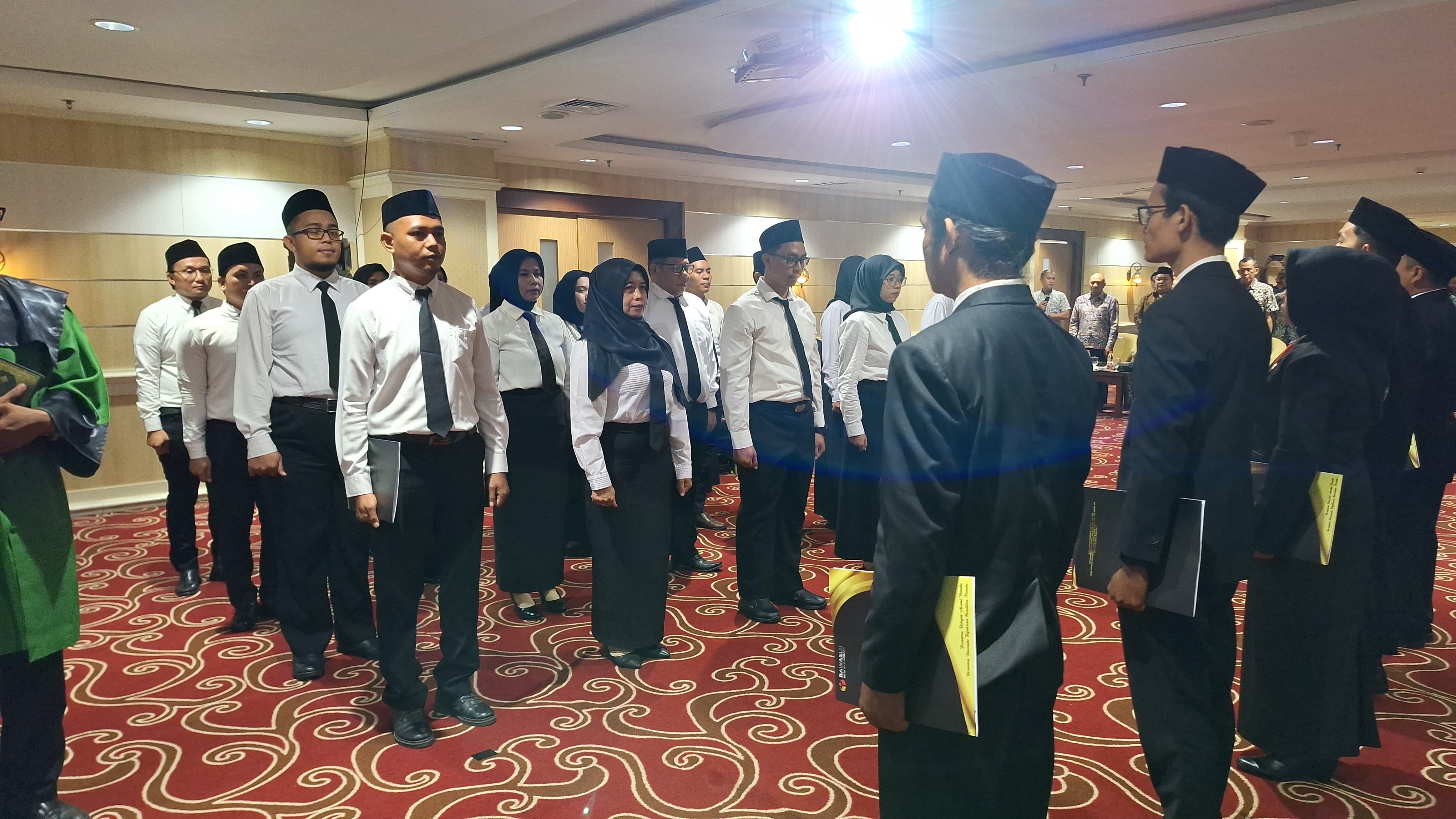 AMBIL SUMPAH:20 anggota PKD Kota Banjarbaru dilantik sekaligus pengambilan sumpah jabatan pada Minggu (2/6/2024).(Foto:Fadlan Zakiri/RADAR BANJARMASIN)