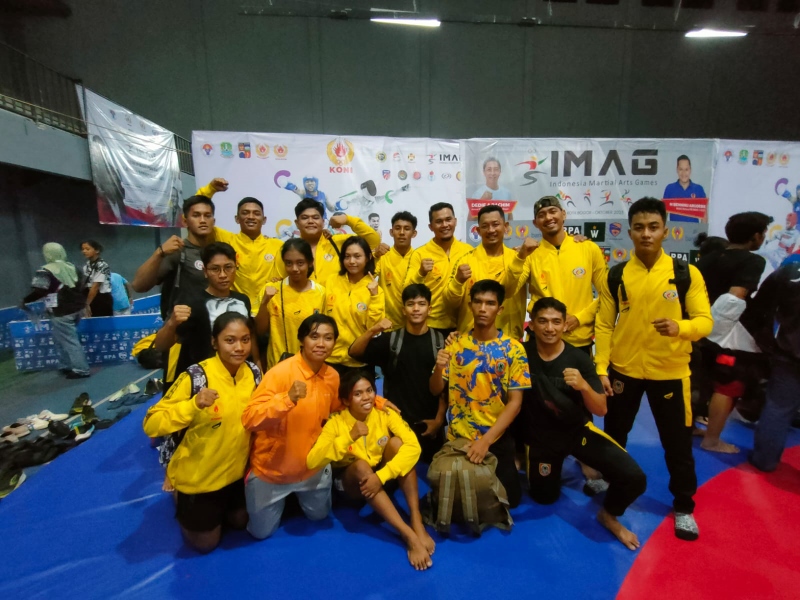 TAMPIL: Tim sambo Kalsel yang akan tampil di PON XXI Aceh-Sumut berencana TC ke Vietnam.