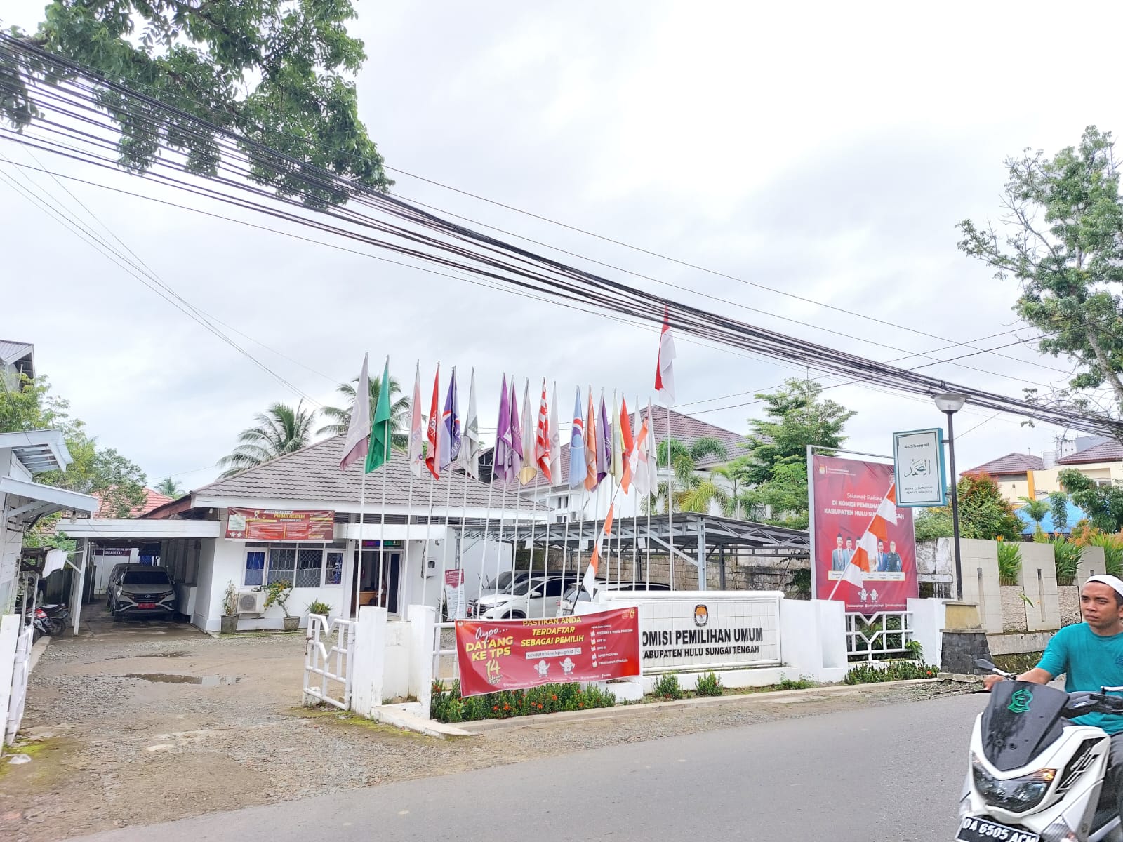 SEGERA DILUNCURKAN:KPU HST menjadwalkan peluncuran Pilkada 2024 setelah Hari Raya Idul Adha.(Foto: Jamaluddin/Radar Banjarmasin)