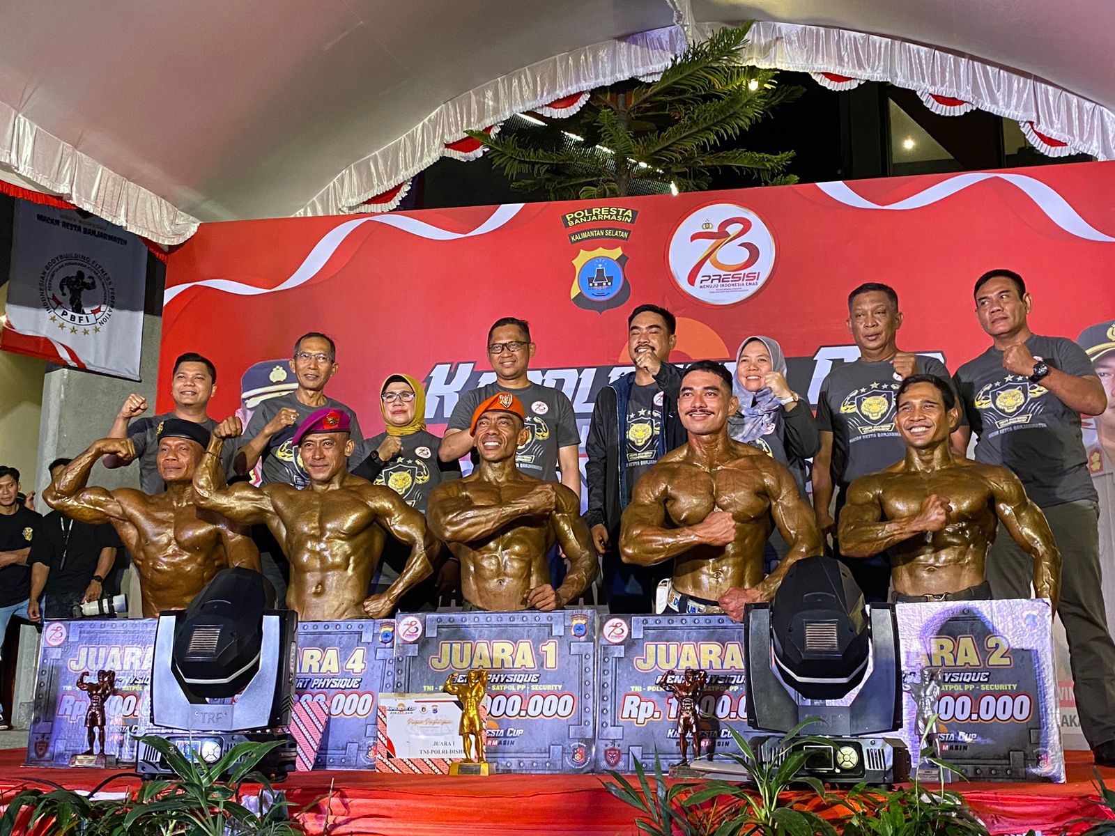 TAMPIL: Para peserta Body Contest Championship dalam rangka memperingati HUT ke-78 Bhayangkara.(Foto: M Idris Jian Sidik)