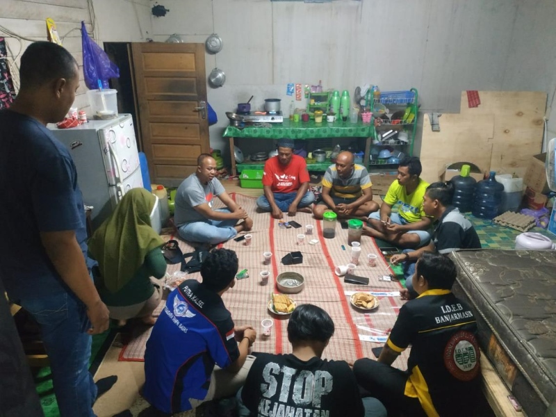 INGIN SEMBUH: Para pecandu narkoba di YR Kobra saat menjalani materi dan pembinaan rehab.