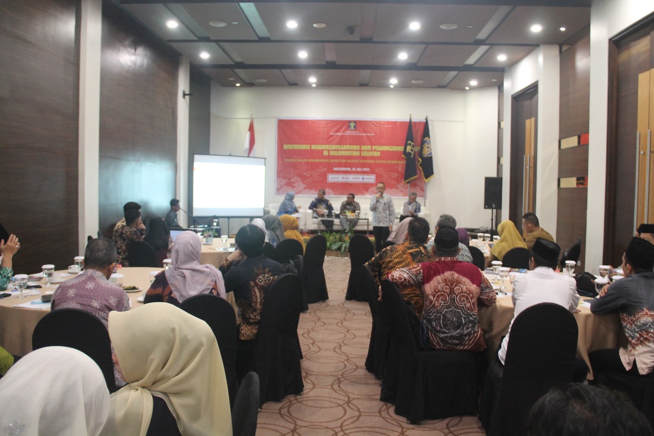 DISKUSI:Kemenkumham gelar Diseminasi Kewarganegaraan dan Pewarganegaraan di Kalsel di Novotel