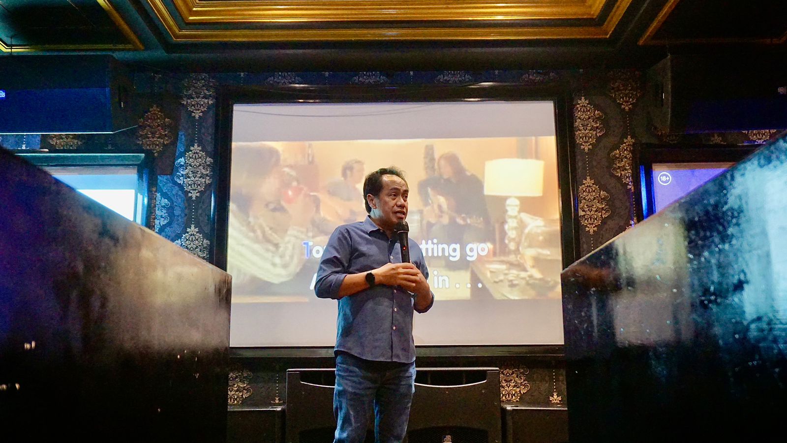 PERERAT SILATURAHMI - Ketua GMC+ H Suriansyah Achmad menyampaikan tujuan dari semua kegiatan GMC+ yang telah teragenda hingga akhir tahun adalah mempererat silaturahmi