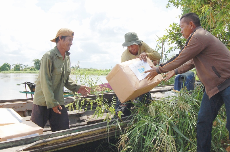 ORANG BAIK: Dalam setiap aksi kemanusiaan yang dilakukan oleh RBP, selalu disambut banyak orang baik yang akan ikut terlibat.