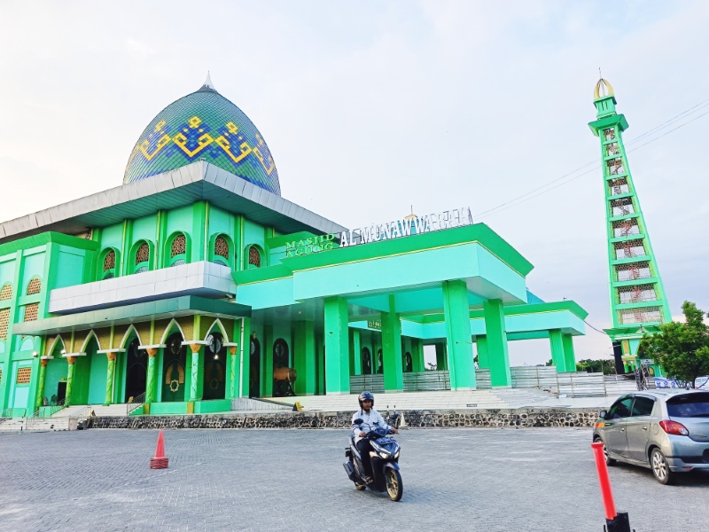 TABLIG AKBAR: Masjid Agung Al Munawwarah menggelar tablig akbar bersama Habib Abdurrahman bin Ali Mansyur dalam waktu dekat.