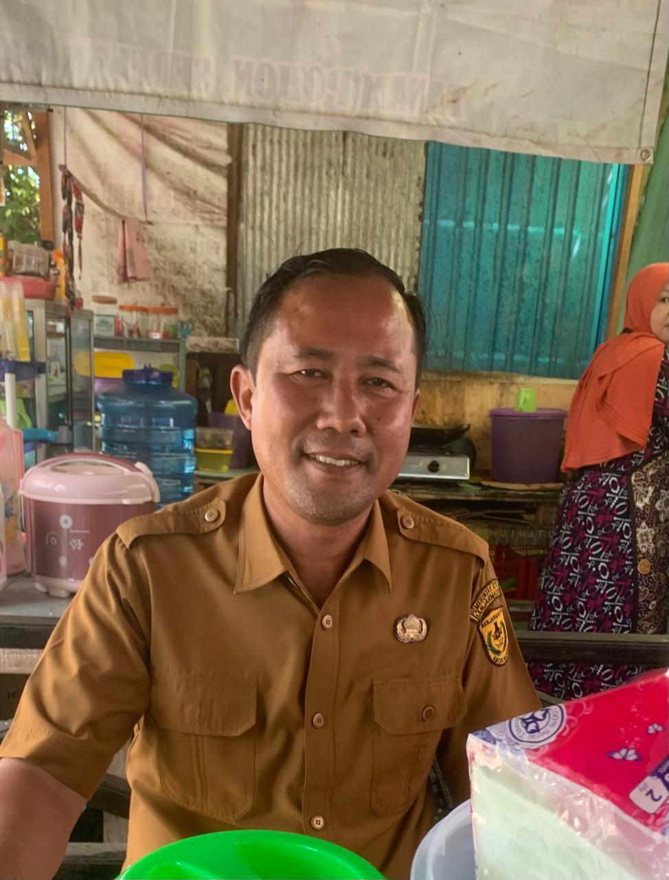 MENJELASKAN: Sekretaris DPRD Kota Banjarmasin, Iwan Ristianto. (Foto: Endang Radar Banjarmasin)