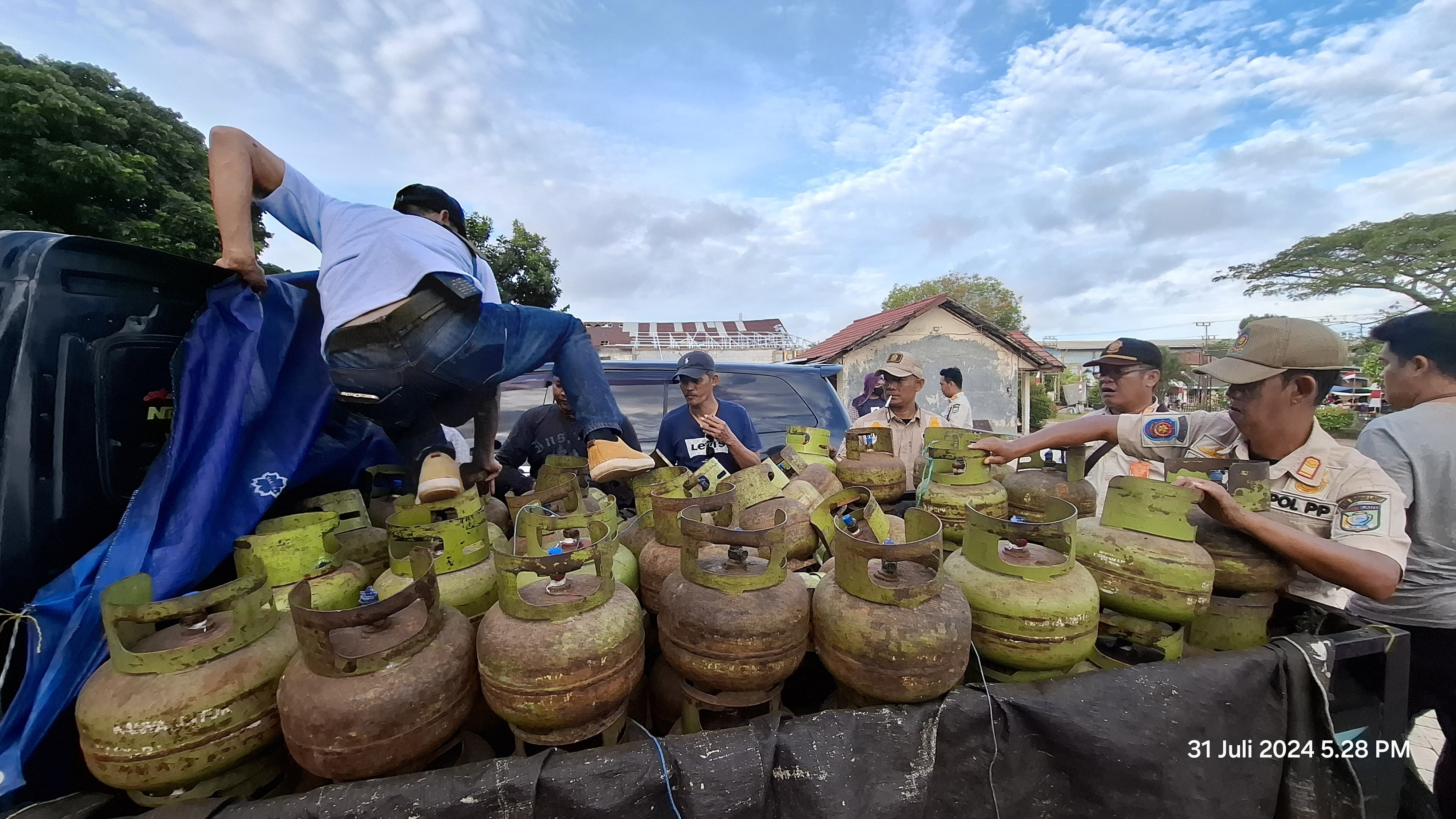 GAGALKAN: Sebanyak 71 gas elpiji 3 kilogram yang diduga akan digelapkan ke daerah Sungai Danau, Kabupaten Tanah Bumbu (Tanbu).