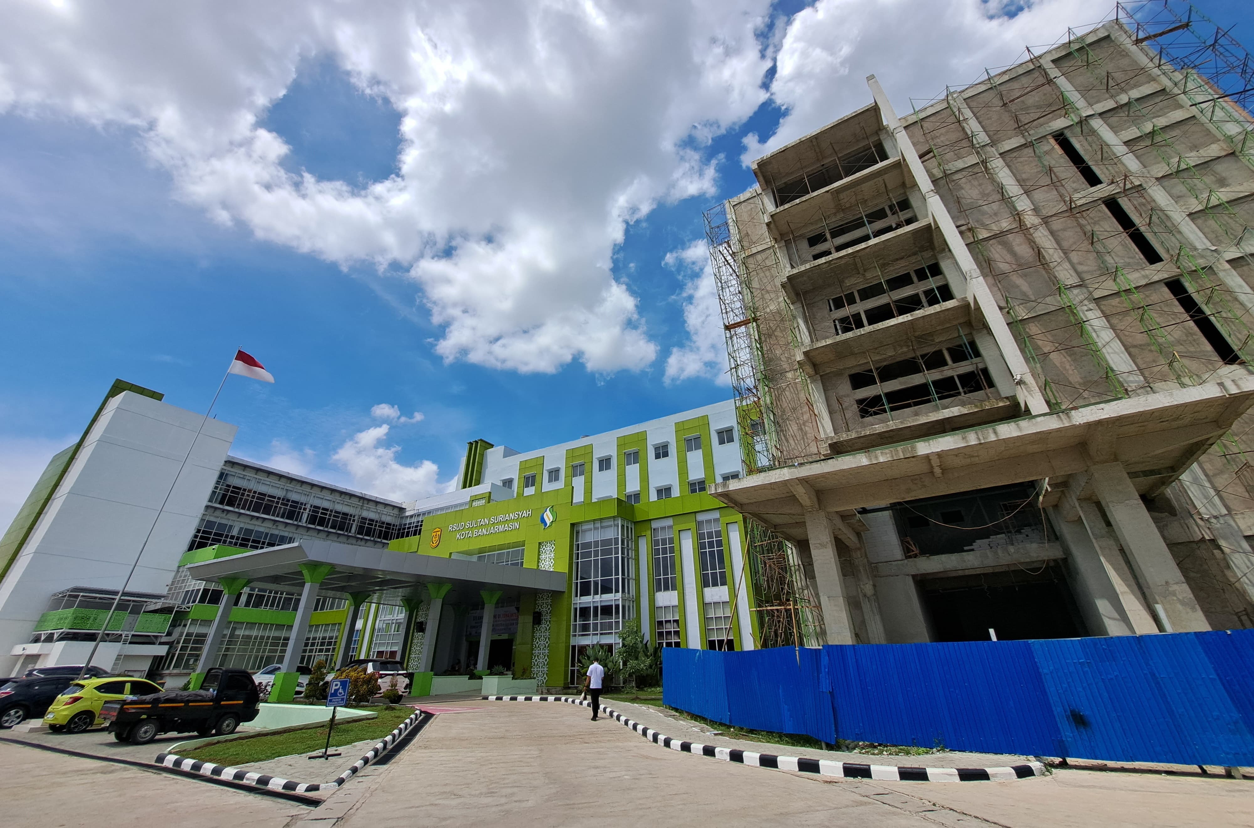 MASIH BERPROSES:Potret gedung baru RSUD Sultan Suriansyah Banjarmasin.(foto:Wahyu Ramadhan/Radar Banjarmasin)