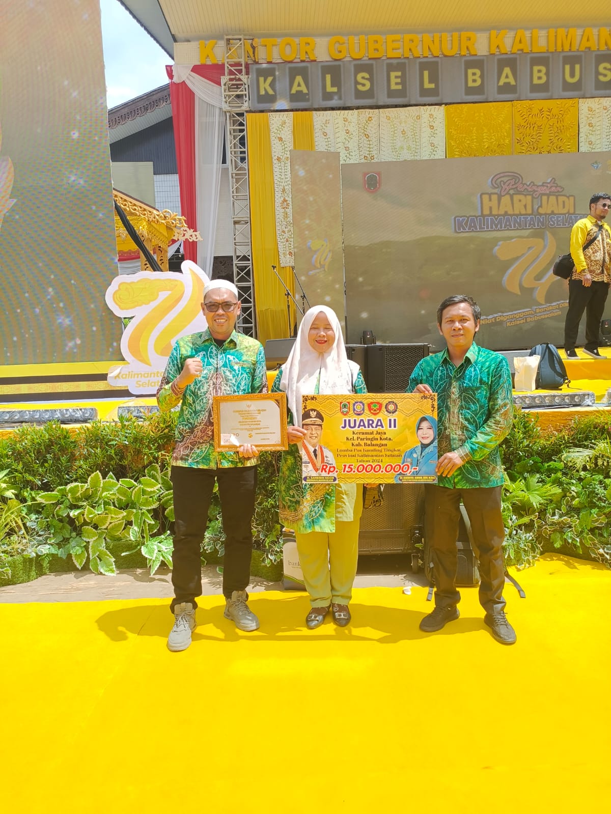 PENGHARGAAN:Poskamling Keramat Jaya, Kabupaten Balangan meraih juara II Poskamling Terbaik Kalsel, Rabu (14/8/2024).(Noor Aspariah untuk Radar Banjarmasin)