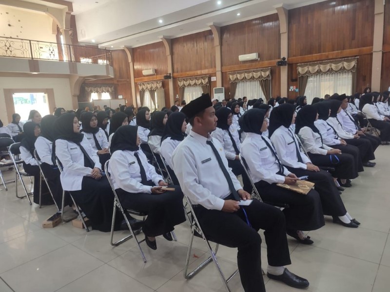 PENGARAHAN: Peserta seleksi PPPK di Kabupaten Banjar saat mengikuti pengarahan pada tahun lalu.