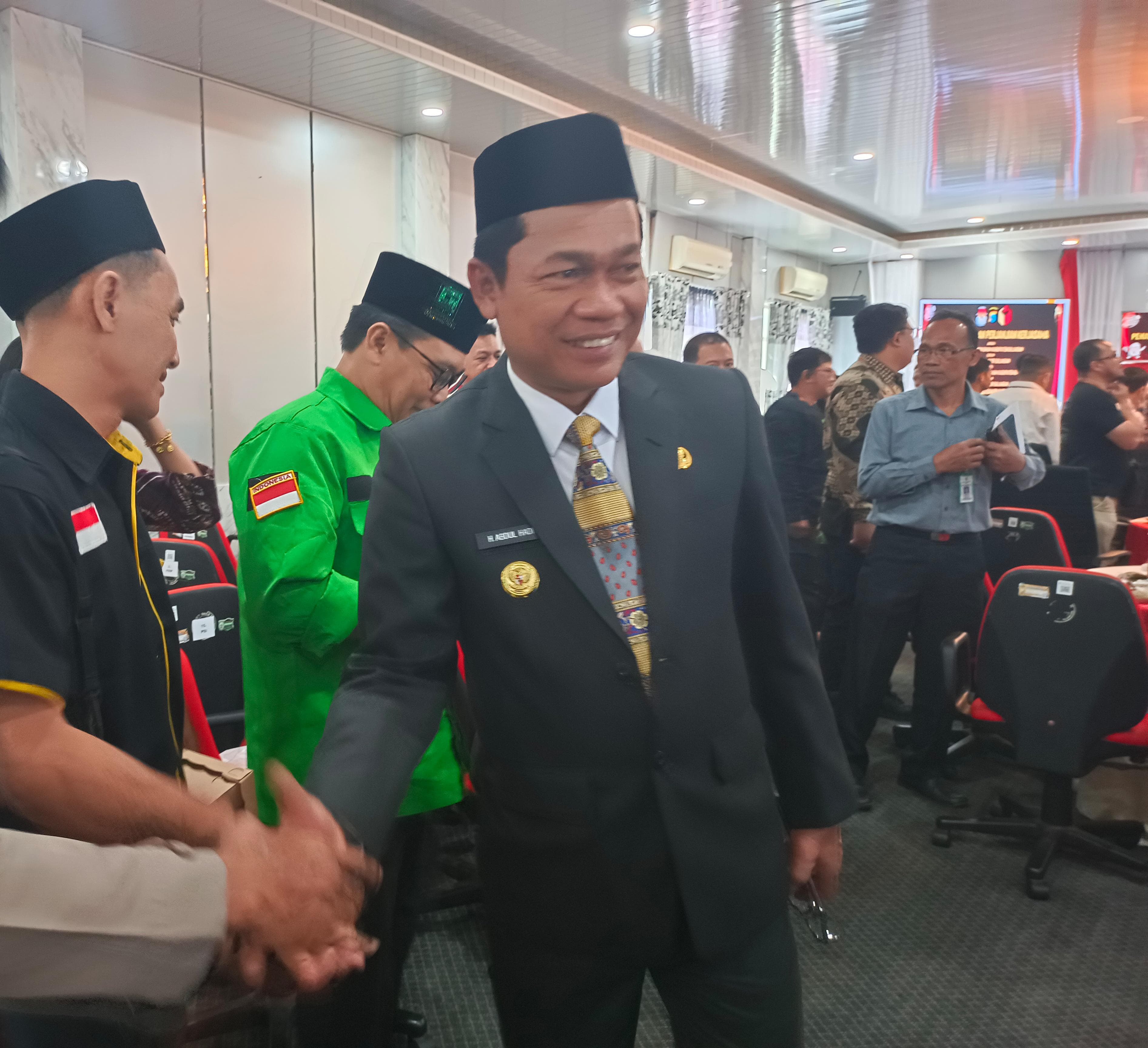 SALAMAN:Petahana Bupati Balangan sekaligus Bakal Calon Bupati Balangan 2024-2029, H Abdul Hadi.(Foto:M Dirga/Radar Banjarmasin)