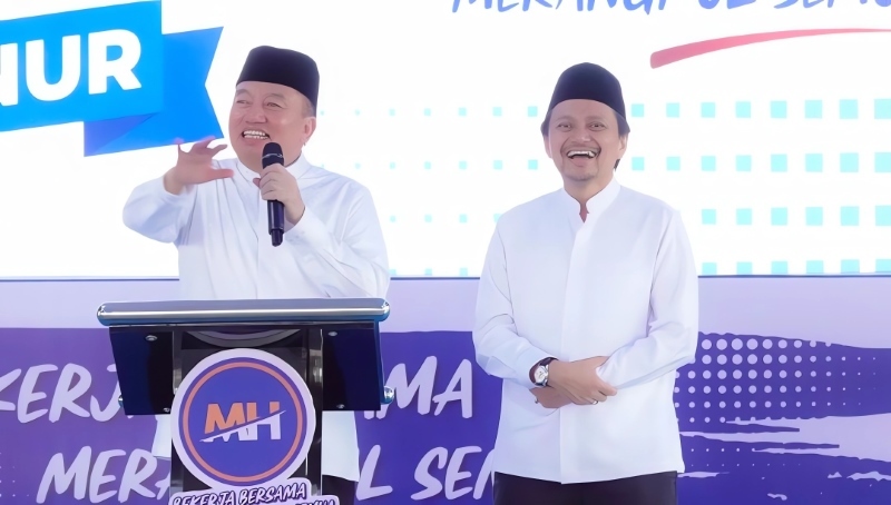 DEKLARASI: Muhidin-Hasnur deklarasi maju di Pilgub Kalsel, di Taman Nurul Muhibbin, Pemurus Dalam, Kecamatan Banjarmasin Selatan, Kota Banjarmasin, Senin (26/8/2024) siang