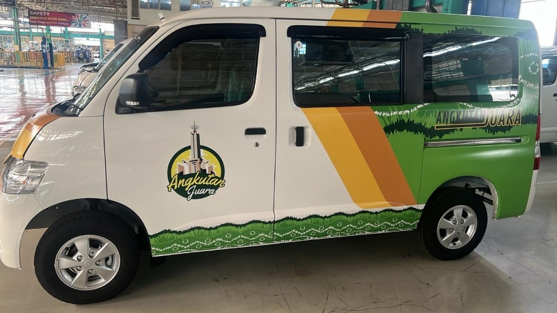 SIAP MENGASPAL: Angkutan Juara milik Pemerintah Kota Banjarbaru akan menghubungkan trayek-trayek di Banjarbaru.