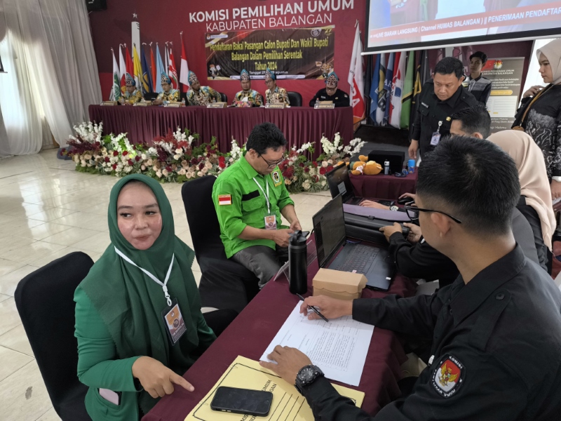 VERIFIKASI: KPU Balangan melaksanakan tahapan verifikasi administrasi untuk calon bupati dan wakil bupati dalam Pilkada 2024.