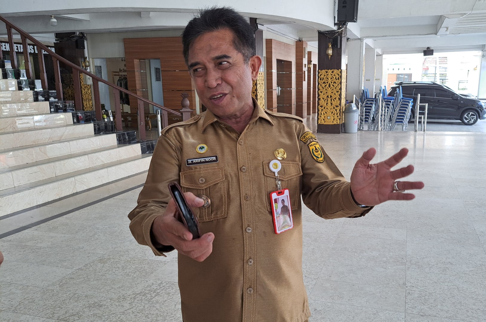 ARIFIN NOOR