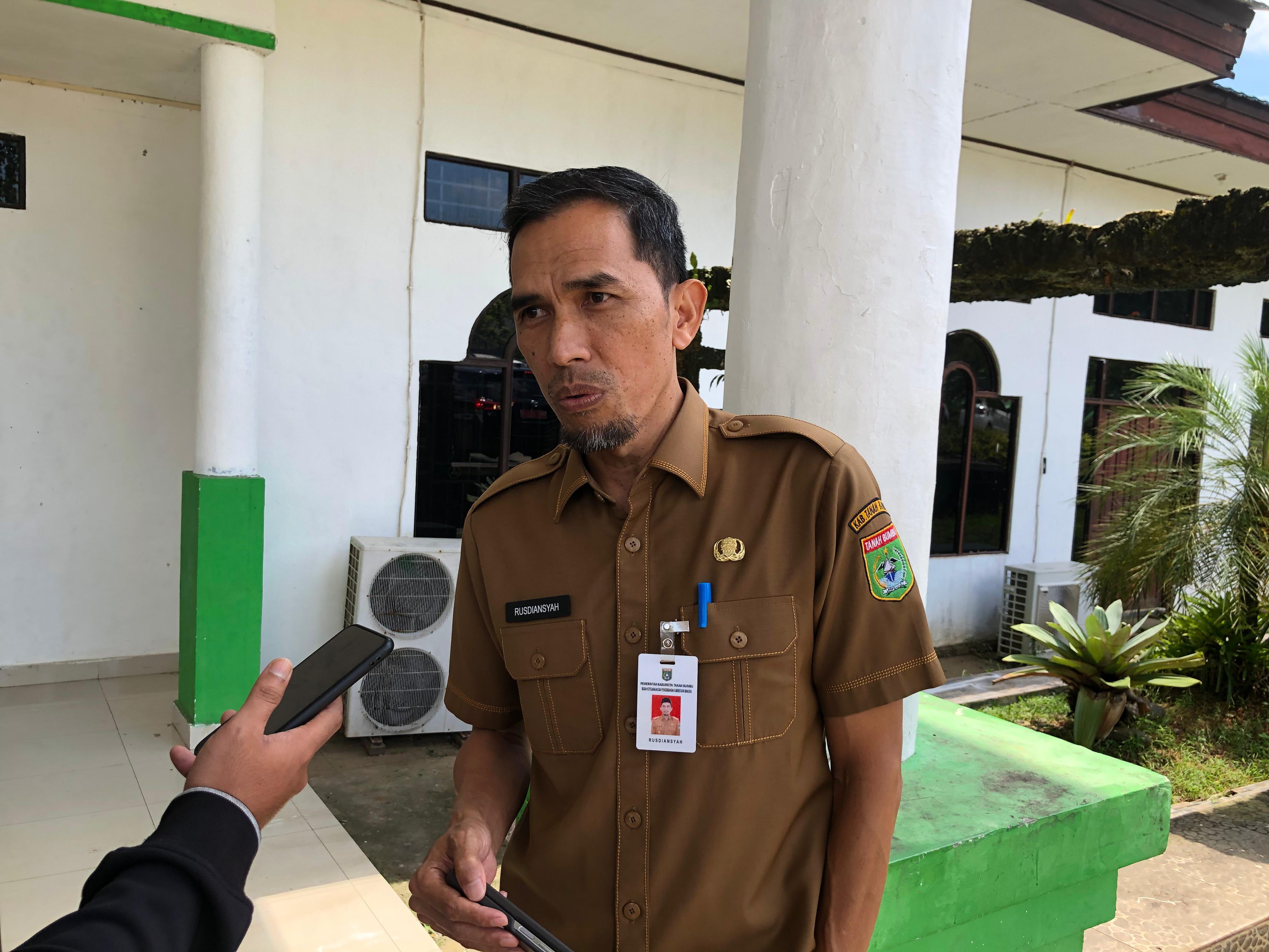 Kepala BKPSDM Kabupaten Tanah Bumbu, Rusdiansyah.(Foto:Zulqarnain/Radar Banjarmasin)
