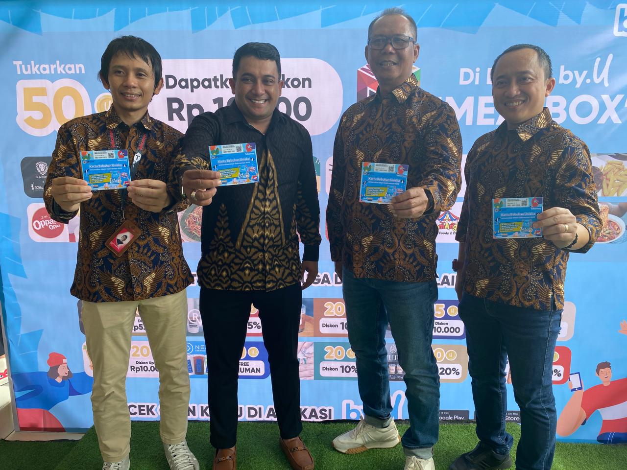 KERJASAMA: Kartu bubuhan Uniska dari Telkomsel hadir di FH Uniska