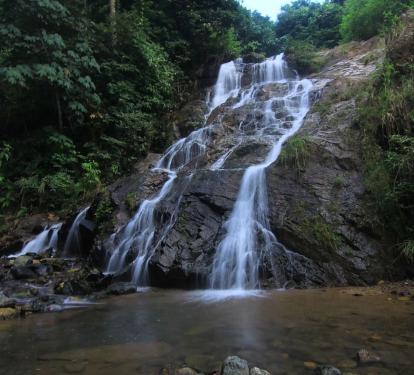 Keindahan Air Terjun Giping (Instagram/karnoproductionstudio)