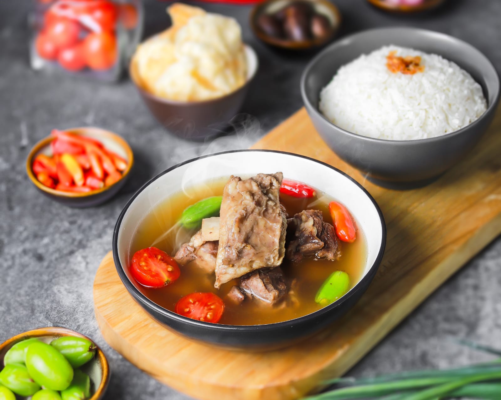 NUSANTARA: Sop Iga salah satu sa jian di Lotus Restaurant FUGO Hotel