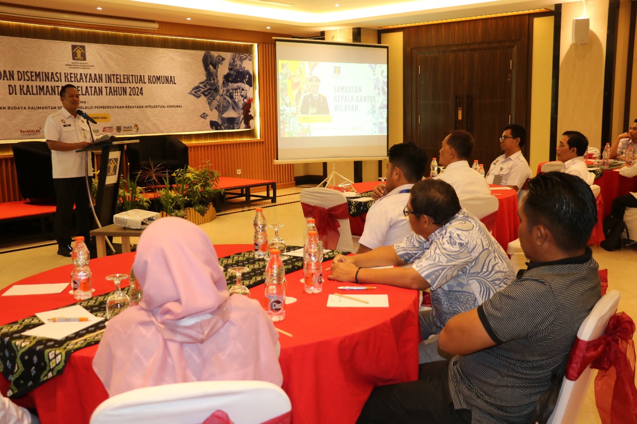 PEMBUKAAN:Kakanwil Kemenkumham Kalsel, Jumadi memberikan sambutan di acara kegiatan Promosi dan Diseminasi Kekayaan Intelektual Komunal Tahun 2024, Rabu (23/10/2024).