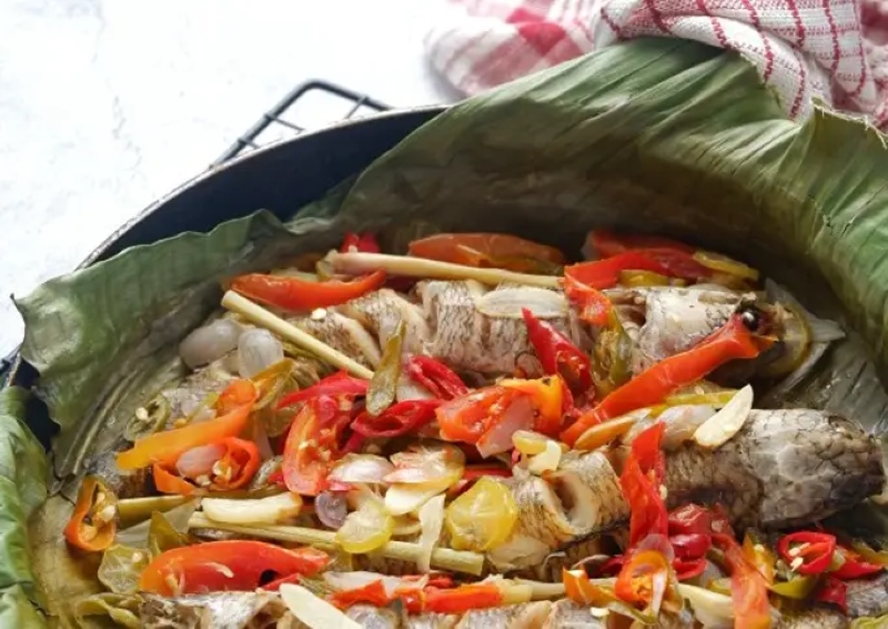 Iwak batuup termasuk masakan khas Banjar.