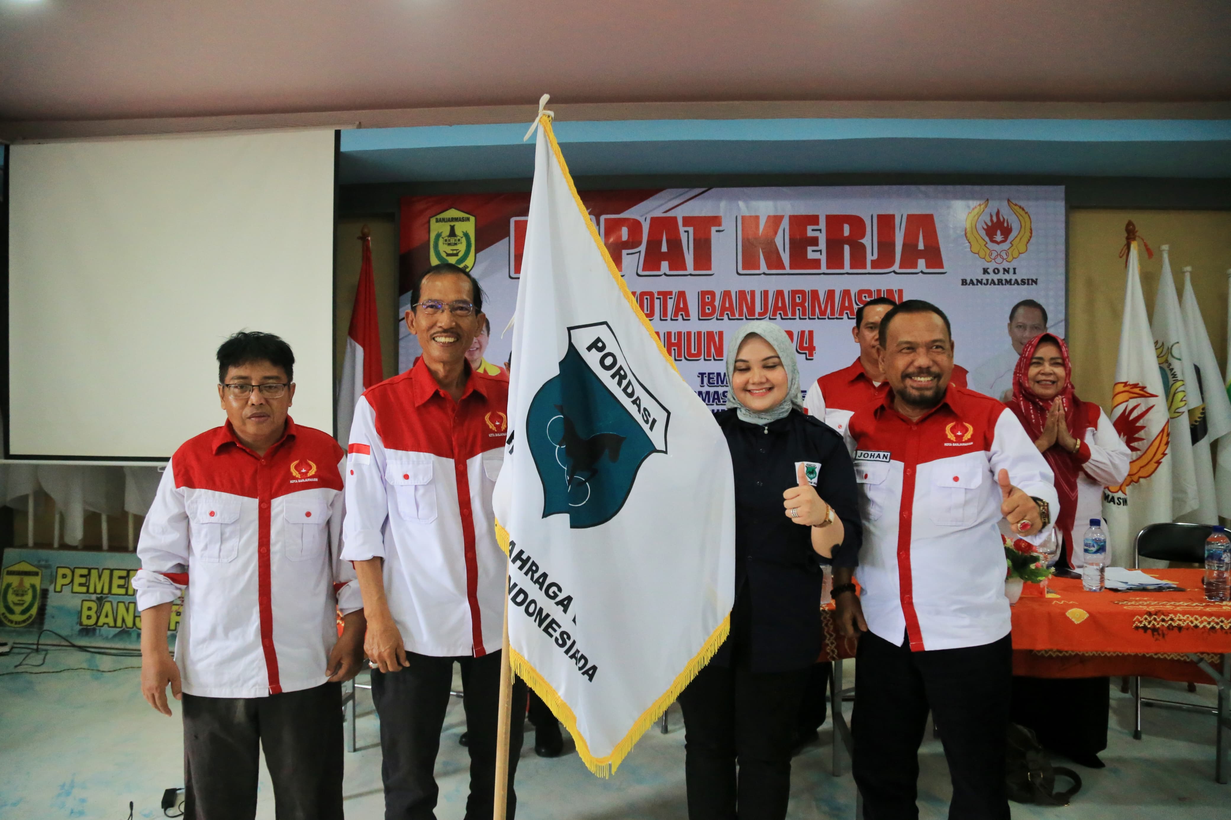 RAKER: Suasana raker KONI Banjarmasin yang dihadiri seluruh cabor anggota di kantor KONI Banjarmasin, Jalan Belitung Darat, Sabtu (2/11/2024) siang.(M Idris Jian Sidik)