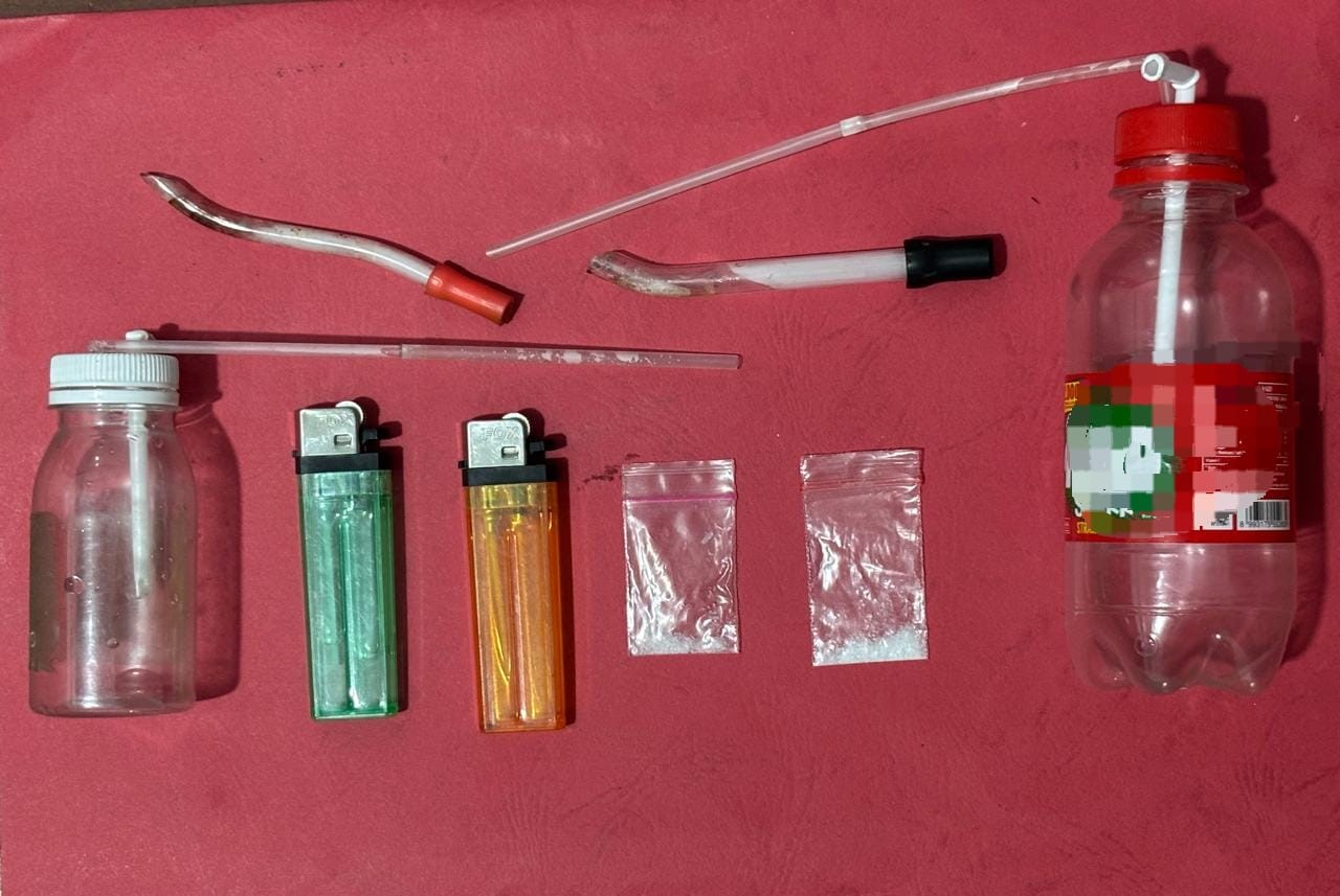 BARBUK:Polres Tabalong berhasil menyita barang bukti berupa alat hisap dan narkotika jenis sabu.  (Foto: Polres Tabalong untuk Radar Banjarmasin)