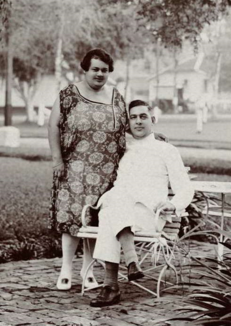 JEJAK: Gerard Louwrens Tichelman bersama istri, Pemimpin Barabai Tahun 1926. Di masa mereka pembangunan di Barabai dimulai.