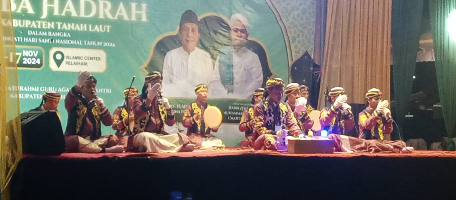 MEMUKAU: Penampilan salah satu peserta hadrah se Kabupaten Tanah Laut