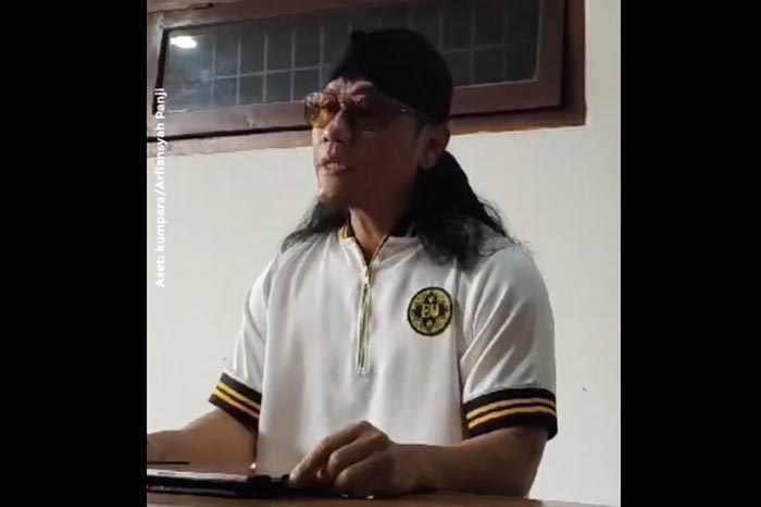 Tangkapan layar video Gus Miftah saat mengumumkan pengunduran dirinya sebagai utusan khusus presiden.