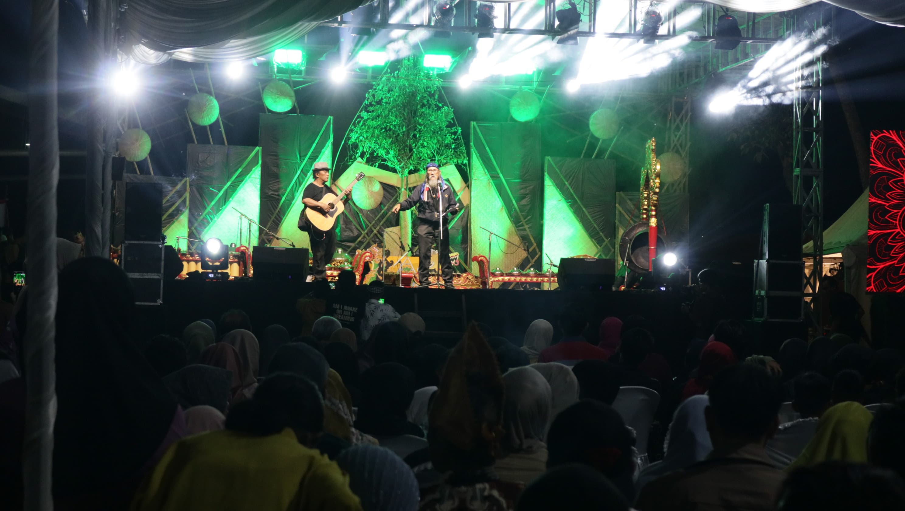 PENUTUPAN:Aruh Sastra Kalimantan Selatan (ASKS) ke-21 di Kabupaten Hulu Sungai Tengah (HST) resmi berakhir.
