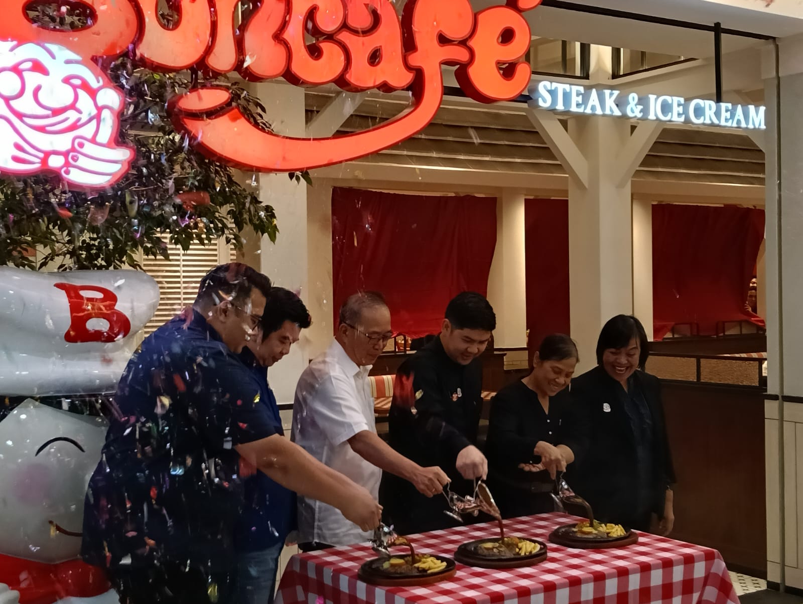 SUDAH BUKA:Soft opening Boncafe Duta Mall Banjarmasin, Rabu (11/12/2024).