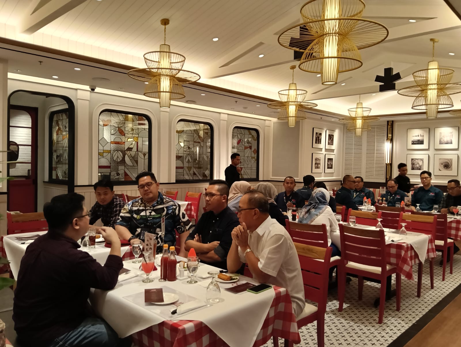 SPESIAL:Suasana Boncafe Duta Mall yang sangat estetik.