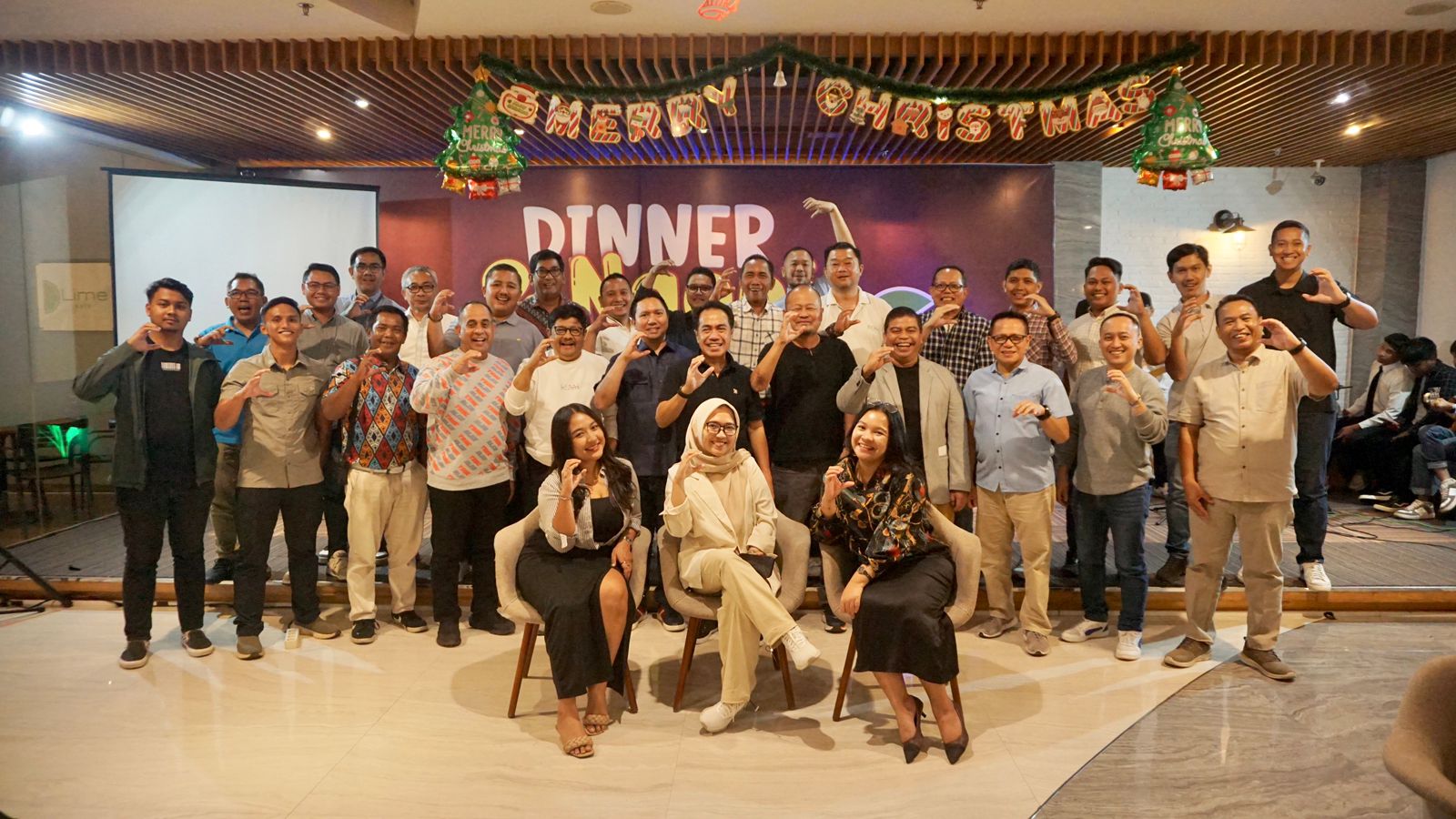 FOTO BERSAMA-Seperti biasa dalam setiap kegiatan selalu disempatkan foto Bersama