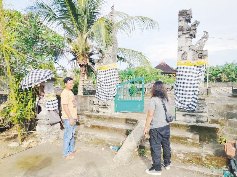 CANDI: Dua pilar ini candi sebagai pintu masuk ke dalam kawasan pura.