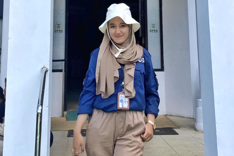 SERBA BISA: Sania Verawati, warga Kecamatan Landasan Ulin, Kota Banjarbaru tak pernah menyangka bisa jadi jurnalis.