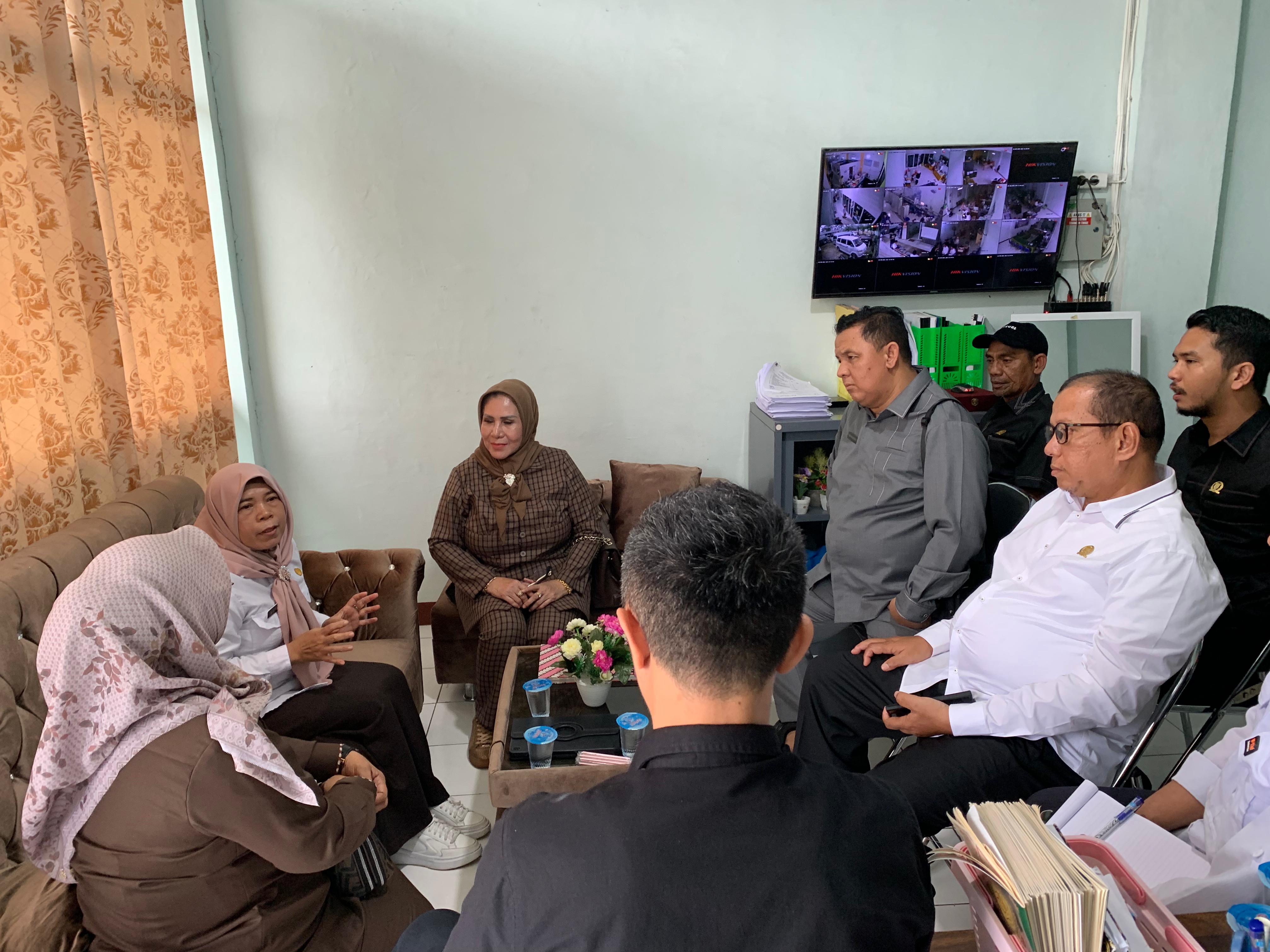 SIDAK: Ketua Komisi IV DPRD Kabupaten Banjar beserta jajaran ke Puskesmas Martapura 2
