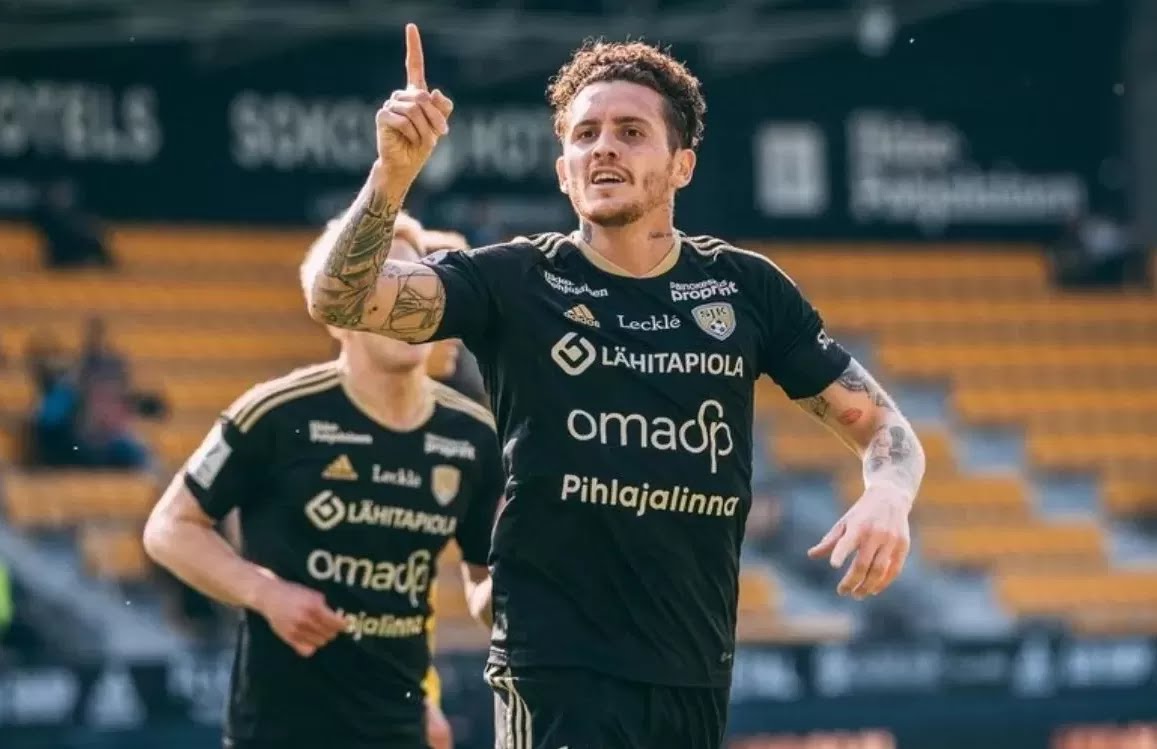 MERAPAT: Jaime Moreno dikabarkan merapat ke Barito Putera dan jadi ancaman lini belakang klub lawan.