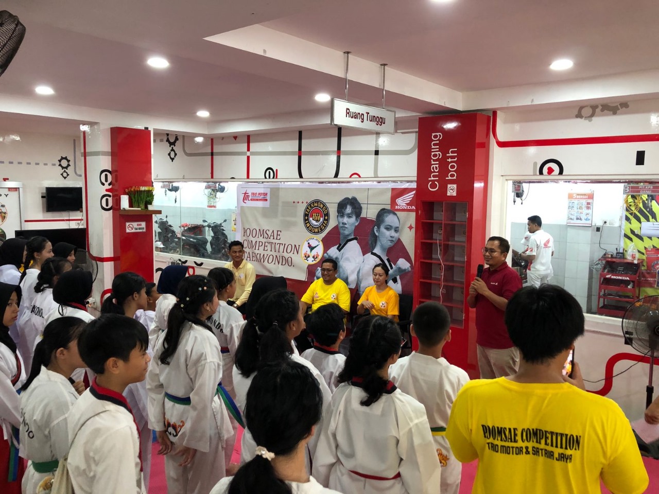 AJANG: Kegiatan Poomsae Competition Taekwondo yang digelar Honda