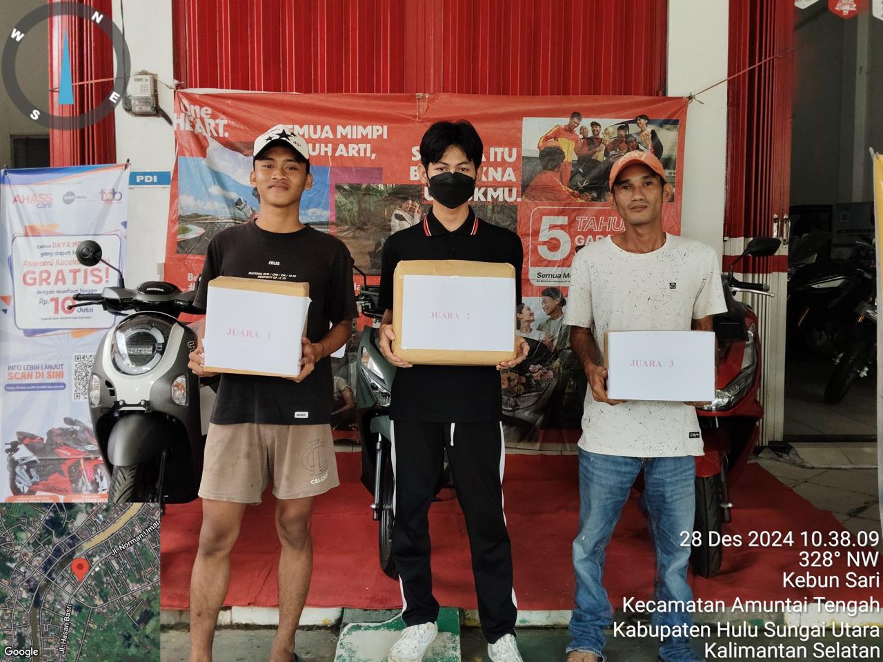 SERU: Kegiatan Lomba Makan Mie Pedas yang digelar Trio Motor Amuntai