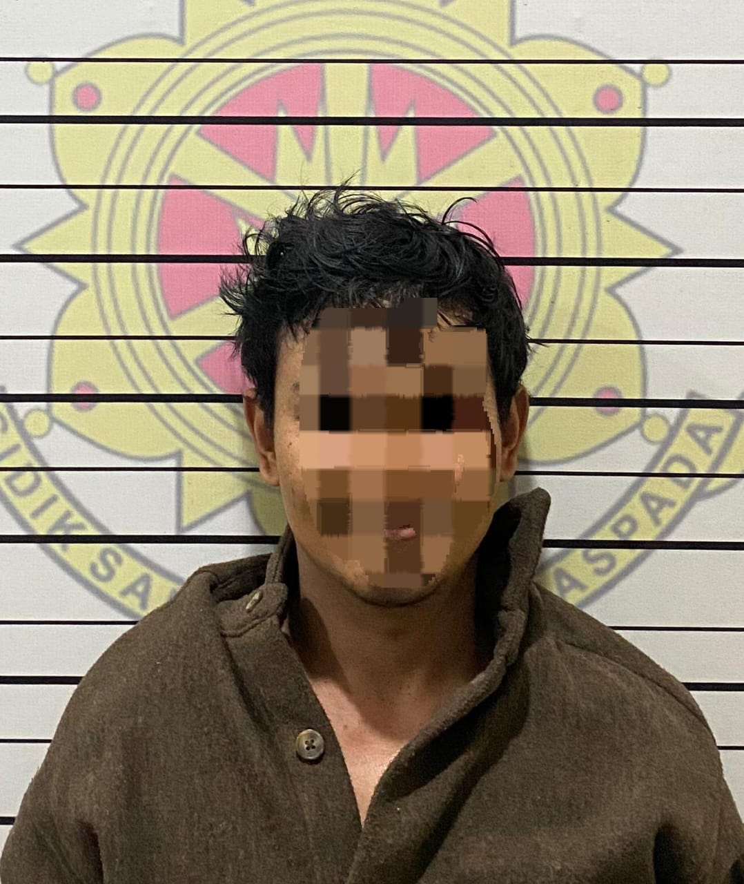 DIRINGKUS:MHI alias H diduga pelaku penusukan pedagang buah di Pasar Tanjung Kabupaten Tabalong, Kamis (16/1/2025) malam.(Foto:Polres Tabalong untuk Radar Banjarmasin)