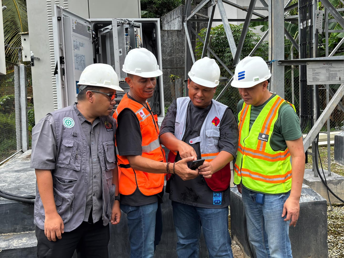 TUMBUH:Trafik Broadband Telkomsel tumbuh hingga 16,65 persen di Kalimantan.(foto:Telkomsel untuk Radar Banjarmasin)