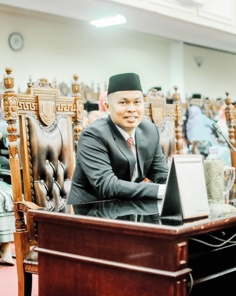 Ketua DPRD Tabalong, Riza Fahlipi