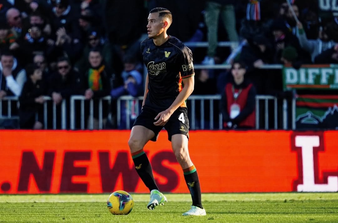 Venezia, klub yang dibela Kapten Timnas Indonesia harus kembali menelan kekalahan tipis atas AS Roma pada lanjutan pekan ke-24 Liga Italia.(Instagram/jayidzes).