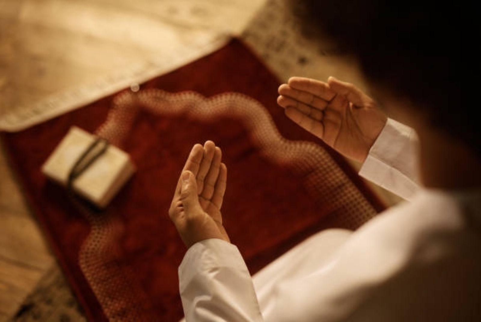 Foto: Ilustrasi ibadah umat Islam.(Sumber: iStock)