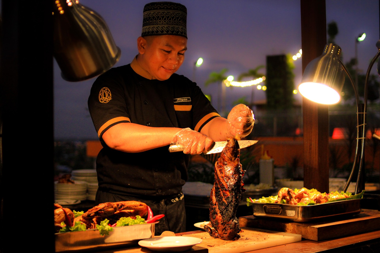 KAMBING GULING: Grand Qin dan Qin Hotel menyediakan promo ifthar di bulan Ramadhan bertajuk