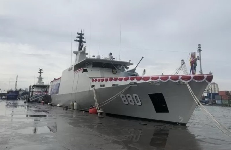 KAPAL PERANG: KRI Hampala 880 dan KRI Lumba-Lumba 881, dua kapal perang TNI AL yang diresmikan KSAL Laksamana TNI Muhammad Ali di Jakarta, Desember 2024.