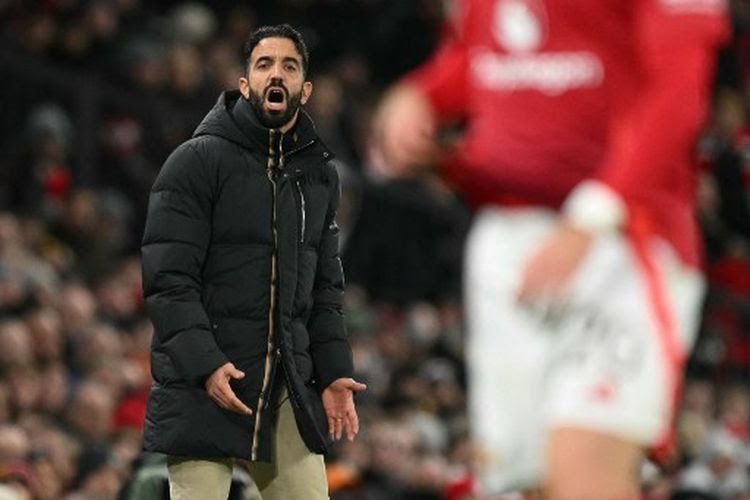 FRUSTASI: Ruben Amorim frustrasi terhadap ketidakmampuan tim untuk memanfaatkan peluang, terutama pada pertandingan melawan Tottenham, Senin (17/2) dini hari.